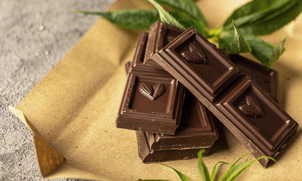 Cannabis leaf and Chocolates
